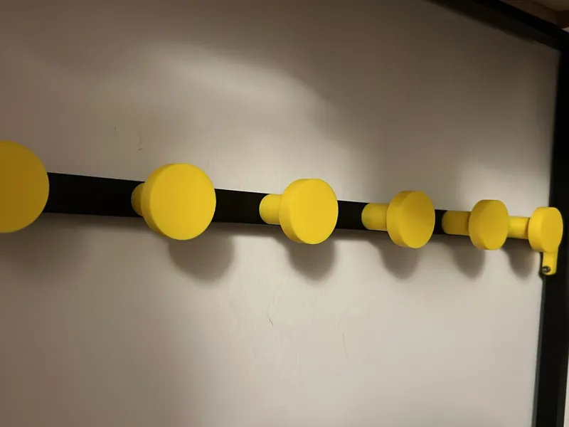 Clothes hanger knobs