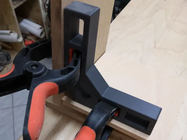 https://makerworld.bblmw.com/makerworld/model/USe2cde46cf76a4f/design/2025-03-02_65232e0984a1e.jpg