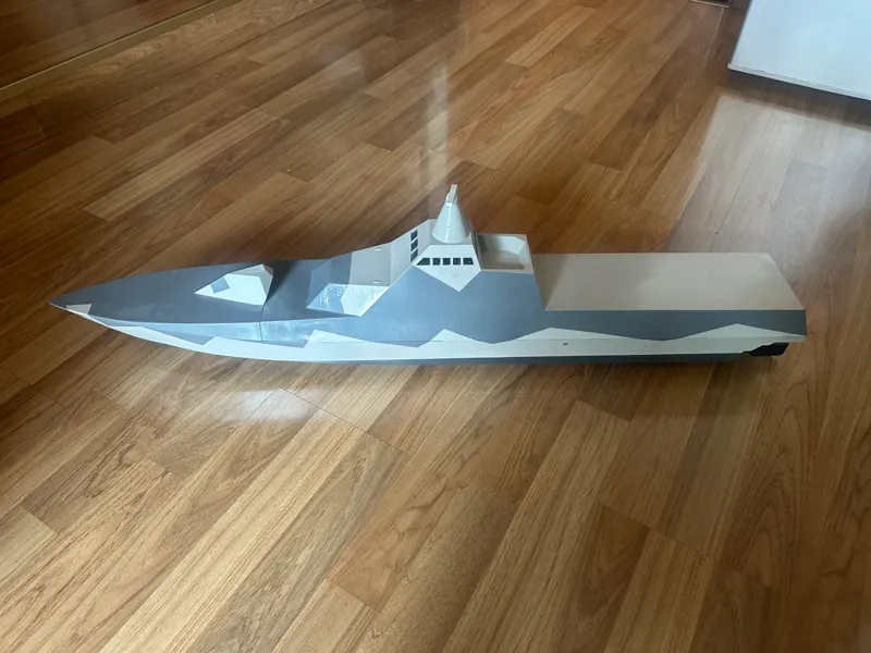 90.5cm RC Visby class corvette