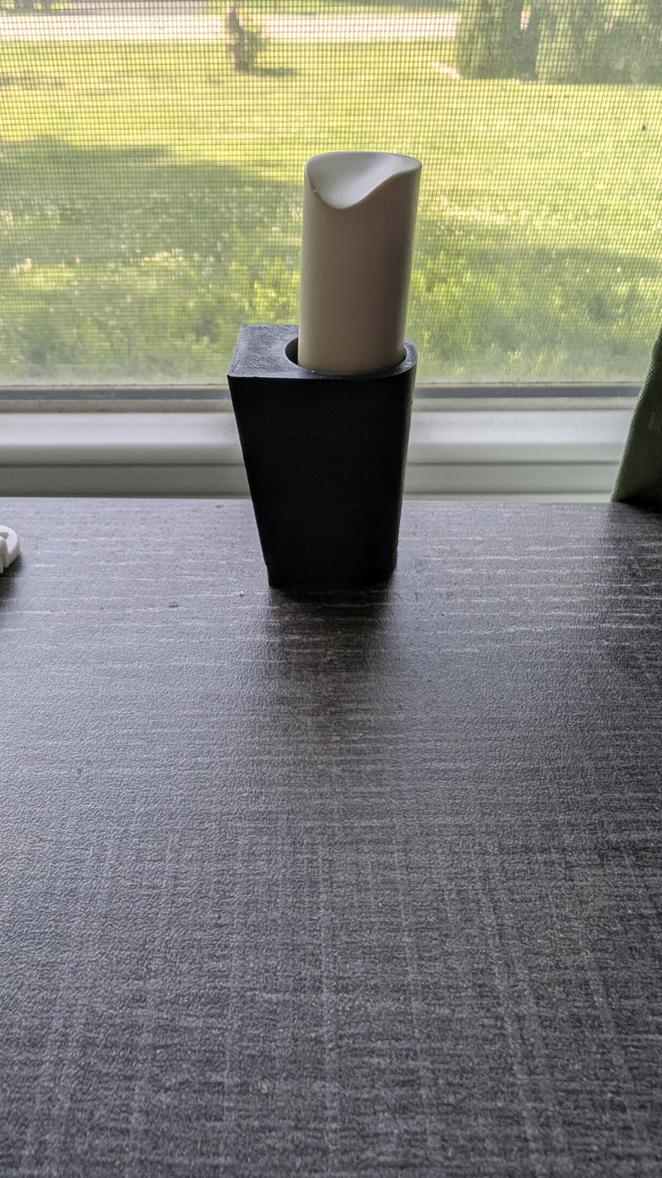 Bord incliné