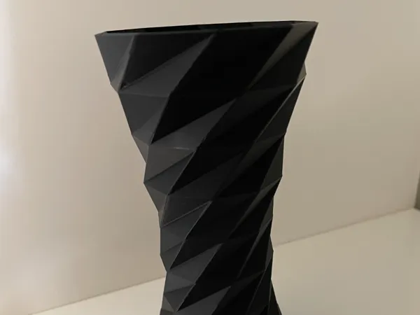 https://makerworld.bblmw.com/makerworld/model/USe2da230b4beb6e/design/e88434177629edb5.jpg