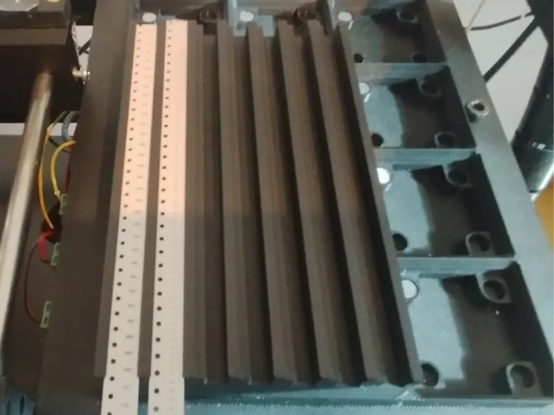 8mm Strip feeder for pick and place. Gridfinity