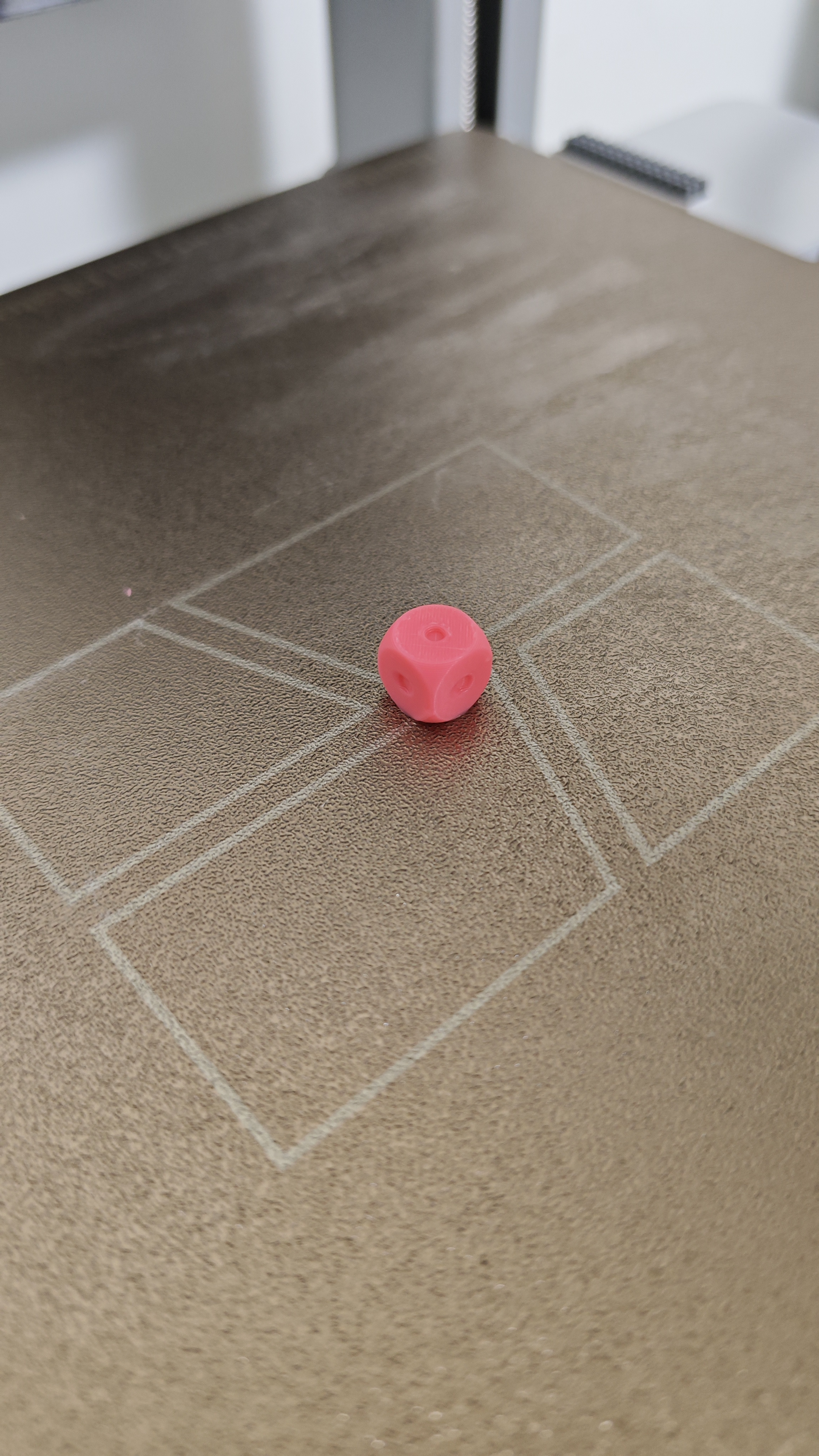 Miniatura 4 do modelo 3D 自定义筛子骰子-整蛊作弊，滚动条自定义大小，数字