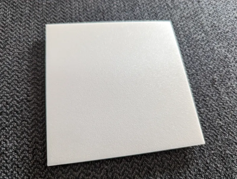 Hot-Swap LightBox - White template