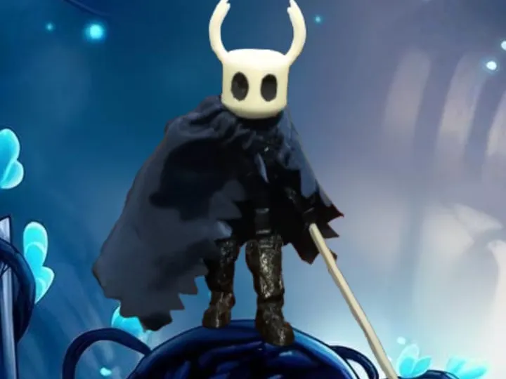 Figura articulada de el caballito (hollow knight)