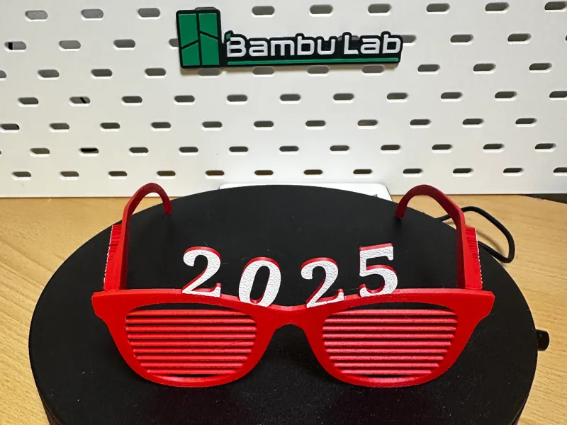 2025 Happy New Year Party Brille 