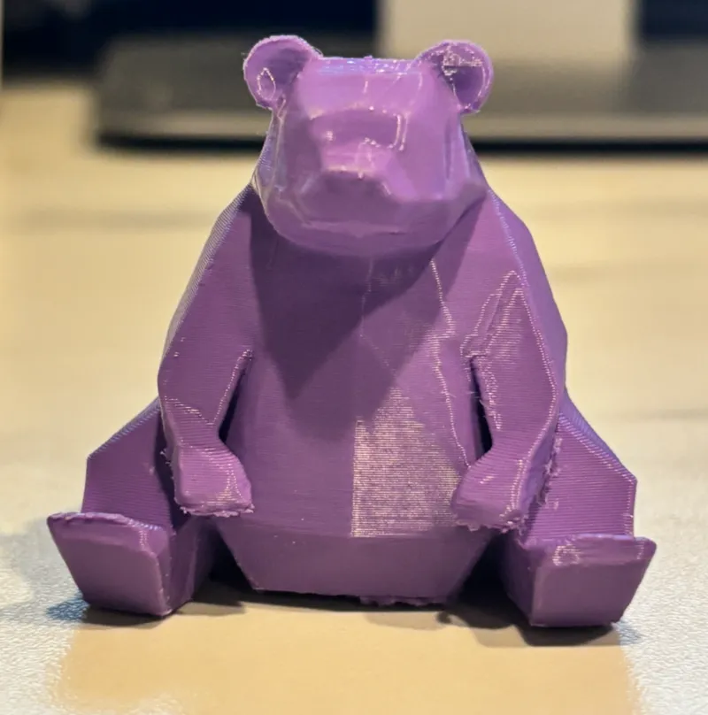 Low poly sitting bear