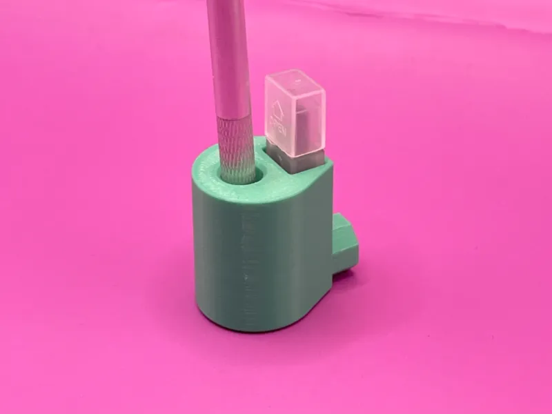Multiboard craft knife holder