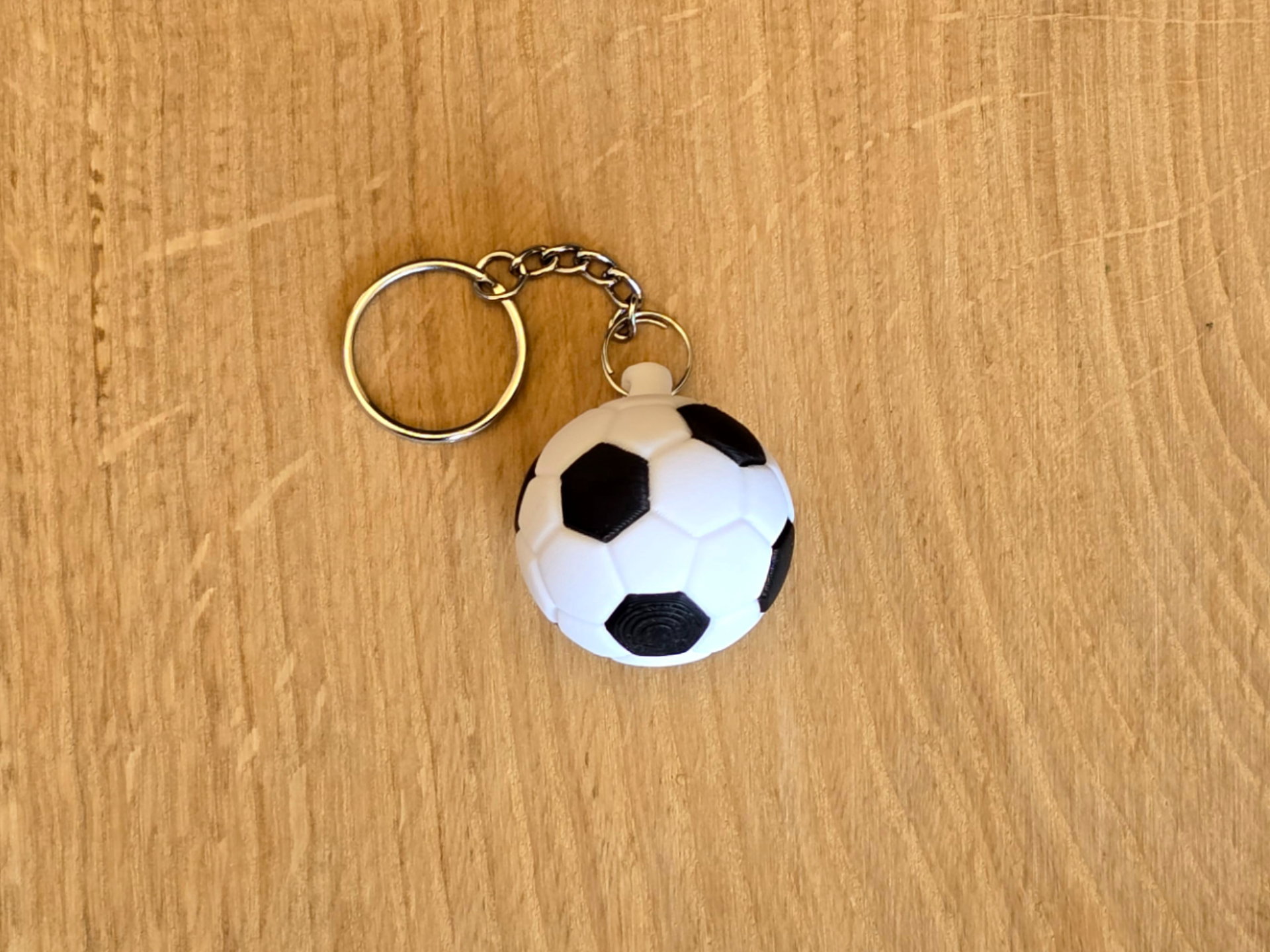 Rotating Football I soccer ball keychain