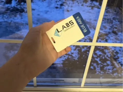 Escape from Tarkov blue Labs keycard