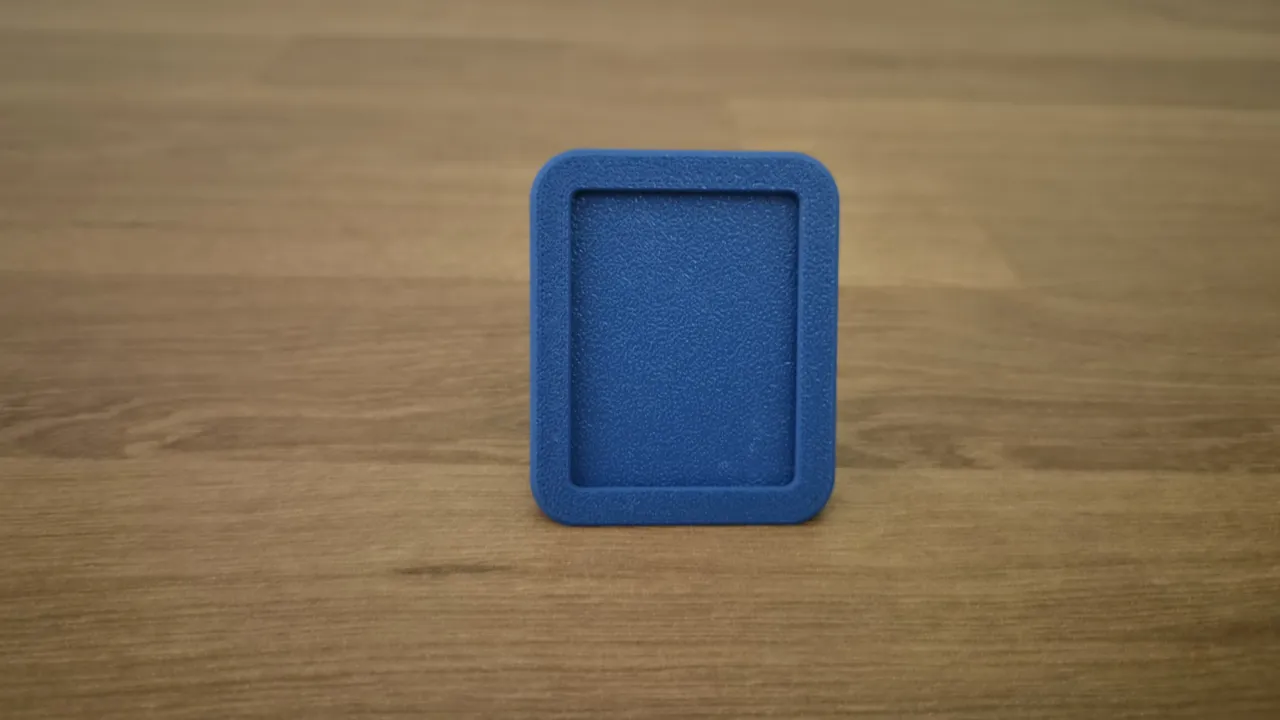 Mini Passport / Photo Booth Desktop Frame 35×45 mm view 3