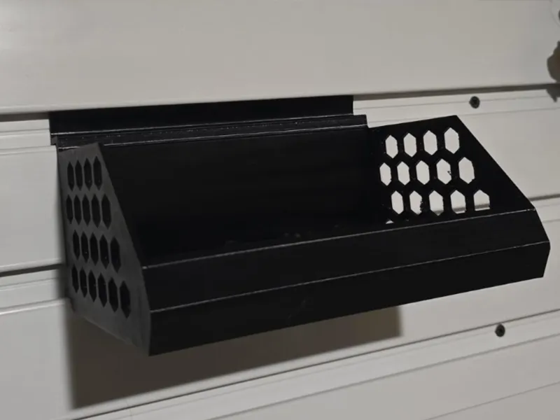 Gladiator Storage Bin v2