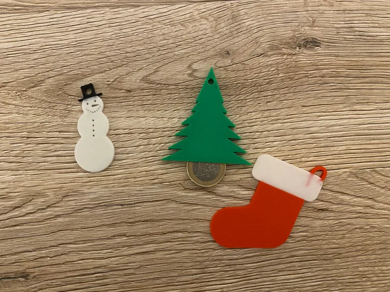 Keychain tokens for shopping carts