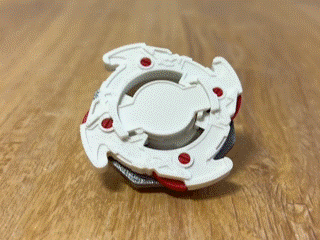 Beyblade DRAGOON F - Replica