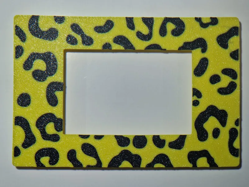 Placca leopardo per la serie Vimar Plana e MAPAM
