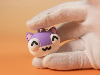 Little cat fidget with moveable eyes