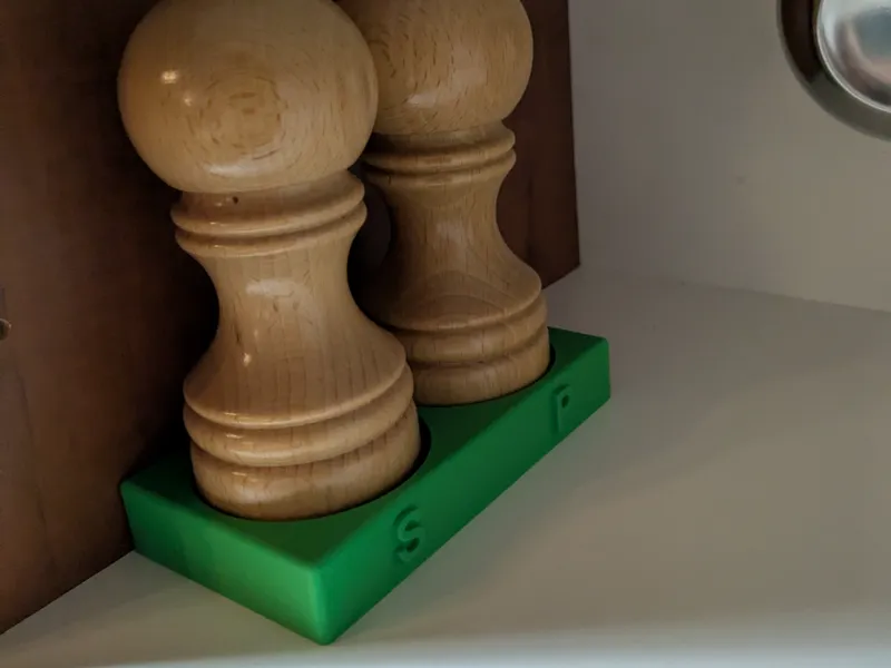 Peugot Salt and Pepper Mills Stand