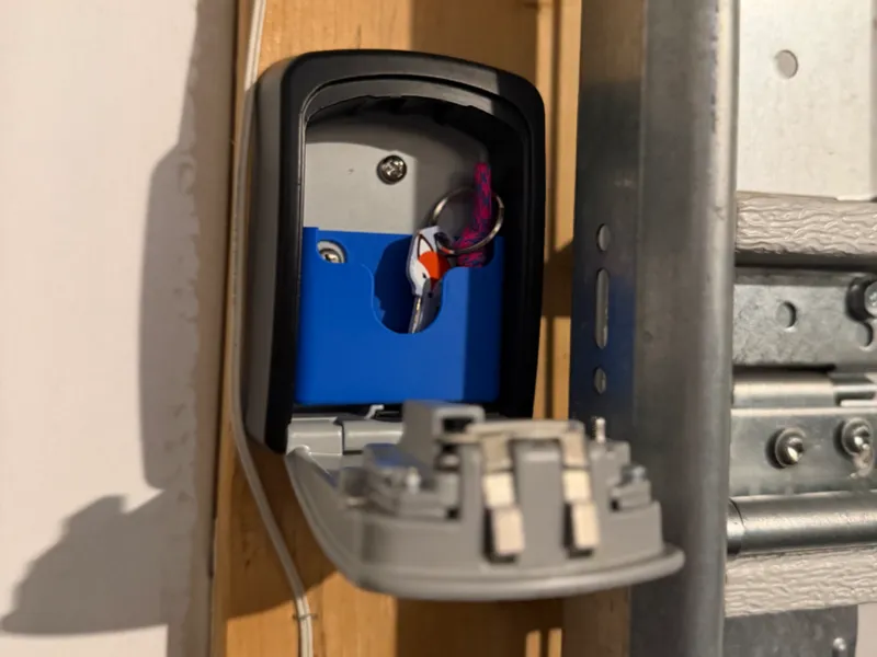 Bin for Master Lock No. 5401D Wall Mount Lock Box 