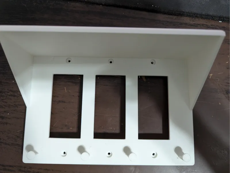Three gang switch plate with Key holder