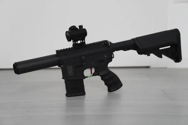 Garde-main carbone décoratif pour réplique airsoft