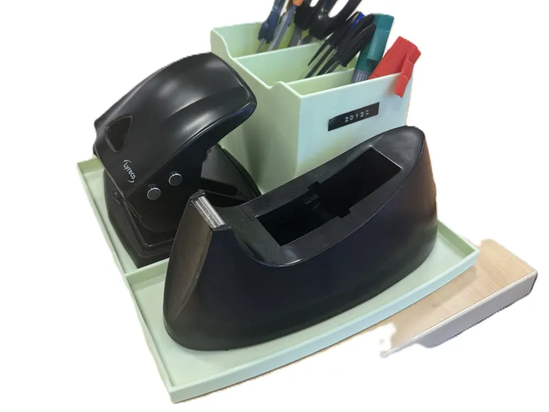 Desk organizer