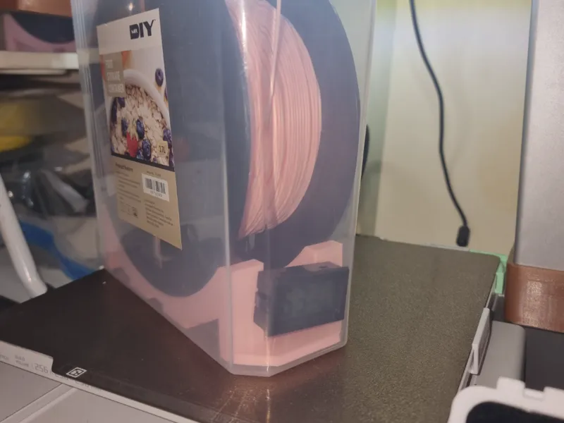 drybox 3.7L from mr diy
