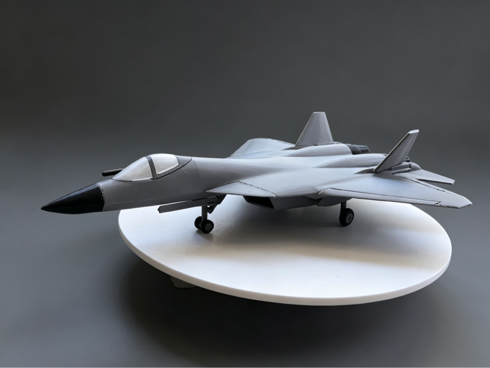 苏57 SU57 五代机  全动拼装版，多色，起落架收放，仓盖开合，长约300mm