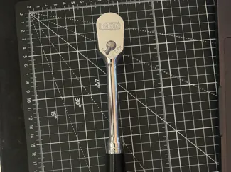 Icon low profile 3/8 rachet soft handle