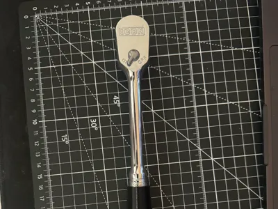 Icon low profile 3/8 rachet soft handle