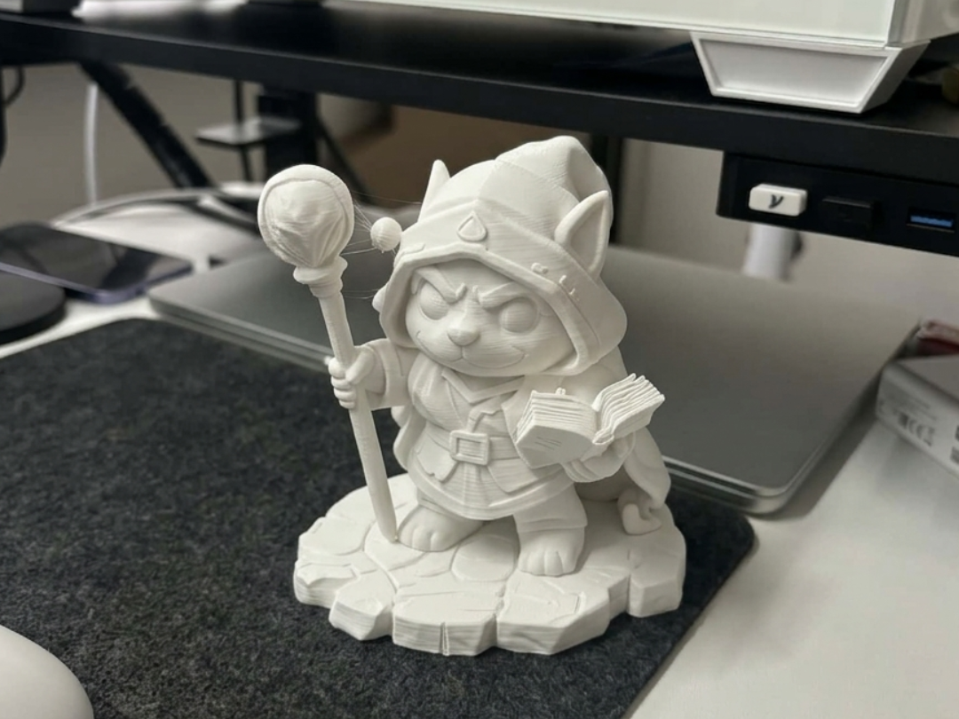 Magical Wizard Cat | Cute Mage with Spellbook
