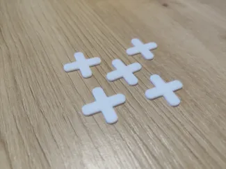 Plus sign for board games