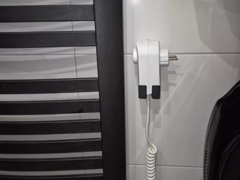 Heating socket holder