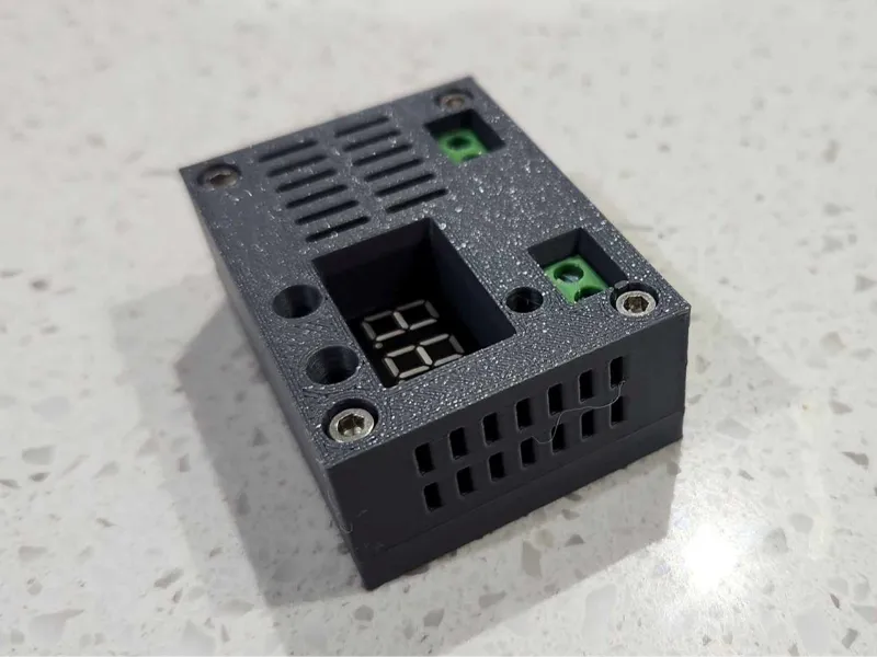 XH-M609 Low Voltage Disconnect Case