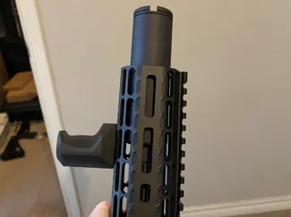 Molded Mlok Handstop/Foregrip