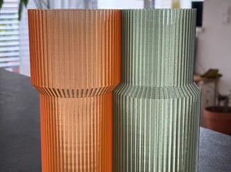 The Opposite - Vase PETG transparent