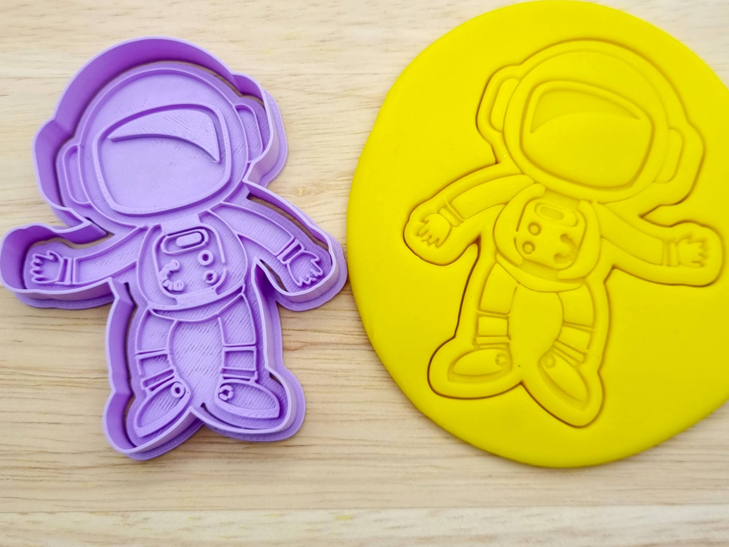 Spaceman Astronaut Space Cookie Cutter & Stamp