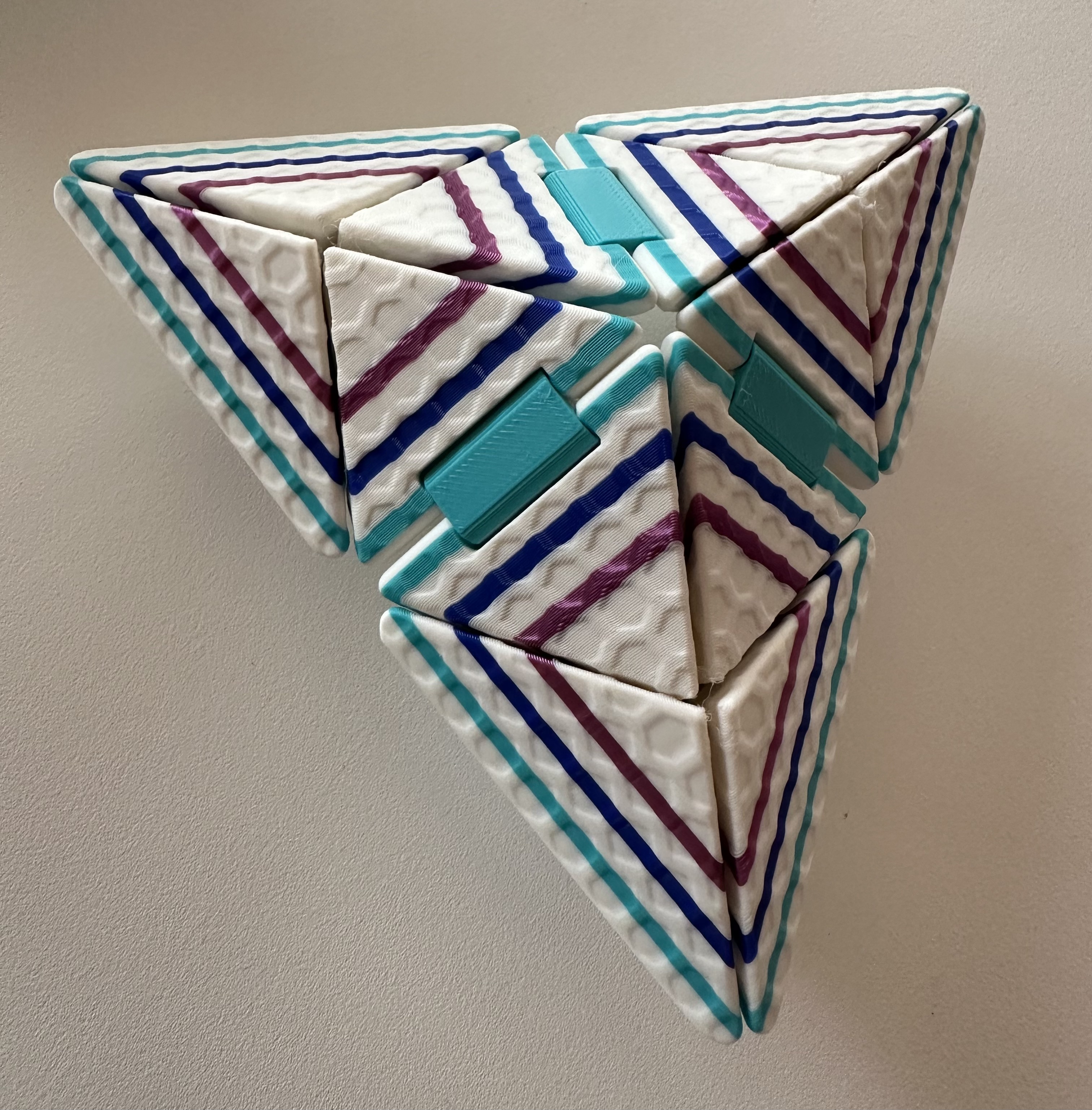 Miniatura 10 do modelo 3D Origami Transforming Cube