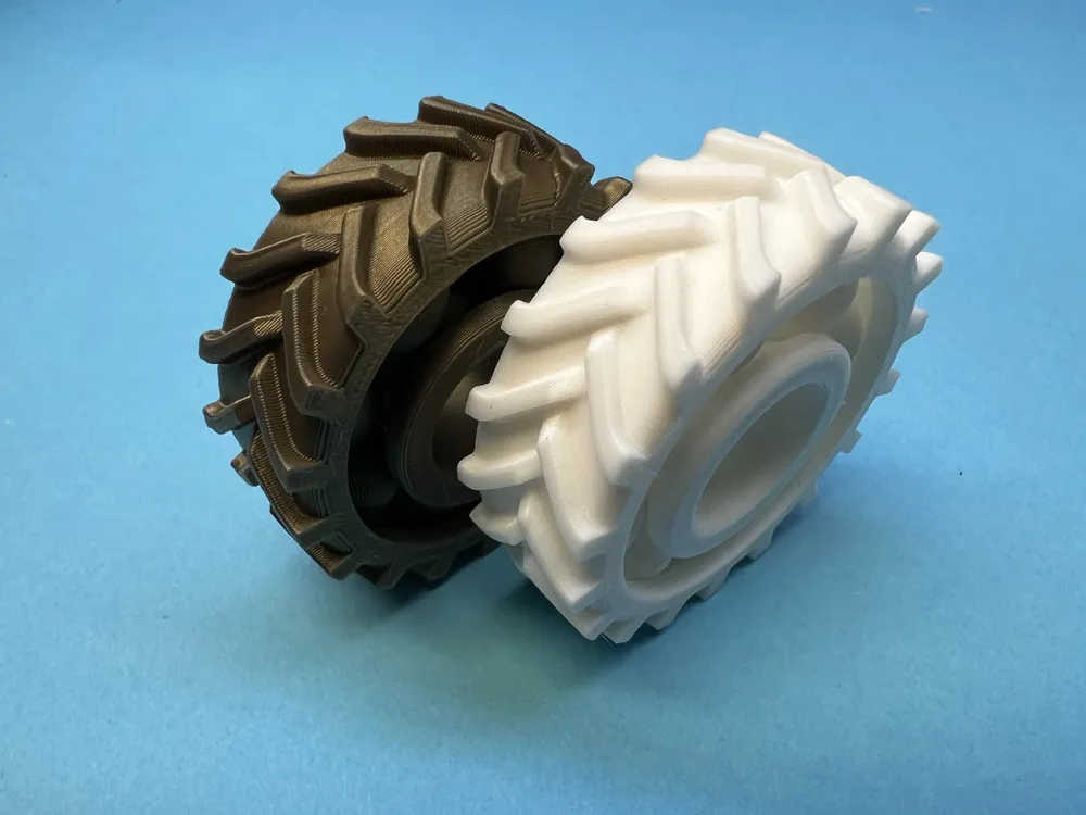 Tractor Tire Fidget - Free 3D Print Model - MakerWorld