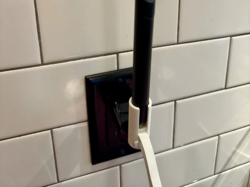 Quip Rechargeable Toothbrush USB Charger Holder V1