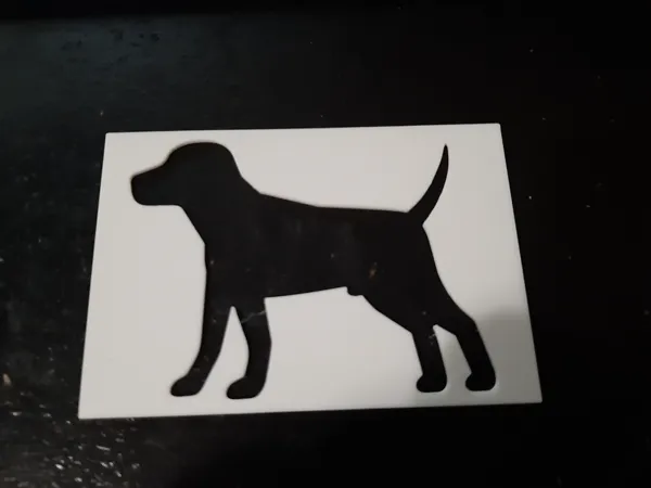 Pochoir silhouette labrador retriever
