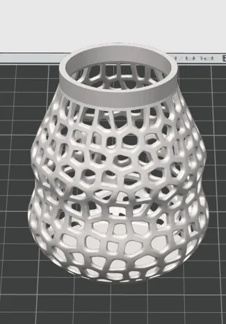 Voronoi circular pencil holder