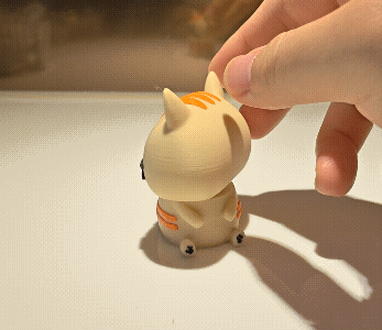Miniatura 1 do modelo 3D 旋转吧！小猫咪！ | 解压桌面摆件