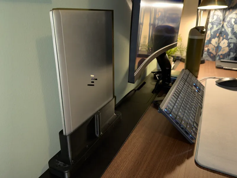 EliteBook 840 G8 Vertical Dock Stand