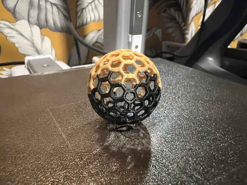 Airless Tiny Ball Bicolor