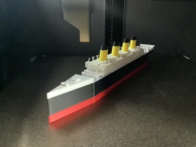 R.M.S. Titanic V2