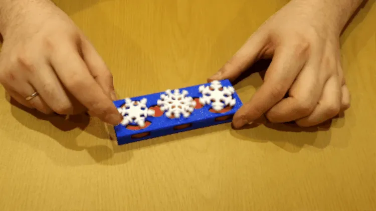 Mechanical Snowflakes - The Christmas Fidget Toy - Free 3D Print Model ...