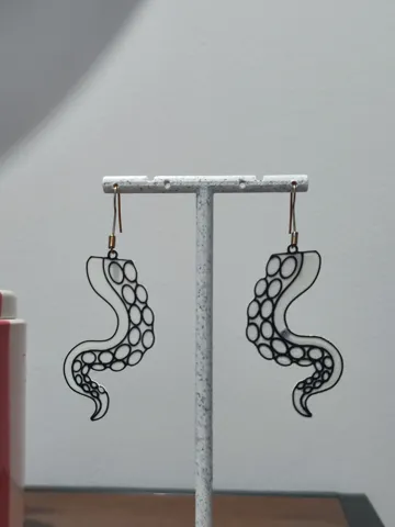 Pendientes: Aretes Tentáculo Marino — vista de referencia 3