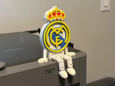 Real Madrid Buddy (Articulated Flexi Legs)
