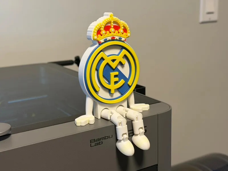 Real Madrid Buddy (Articulated Flexi Legs)