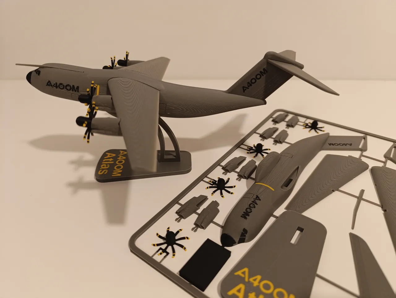 A400M Atlas Plane Kit Card view 2